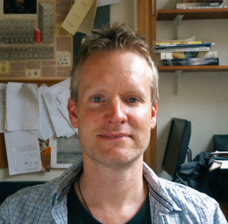 Prof. Dr. Simon Pope